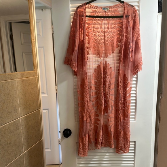 Rebellion Tops - Rebellion Lace Kimono in Peach and Coral